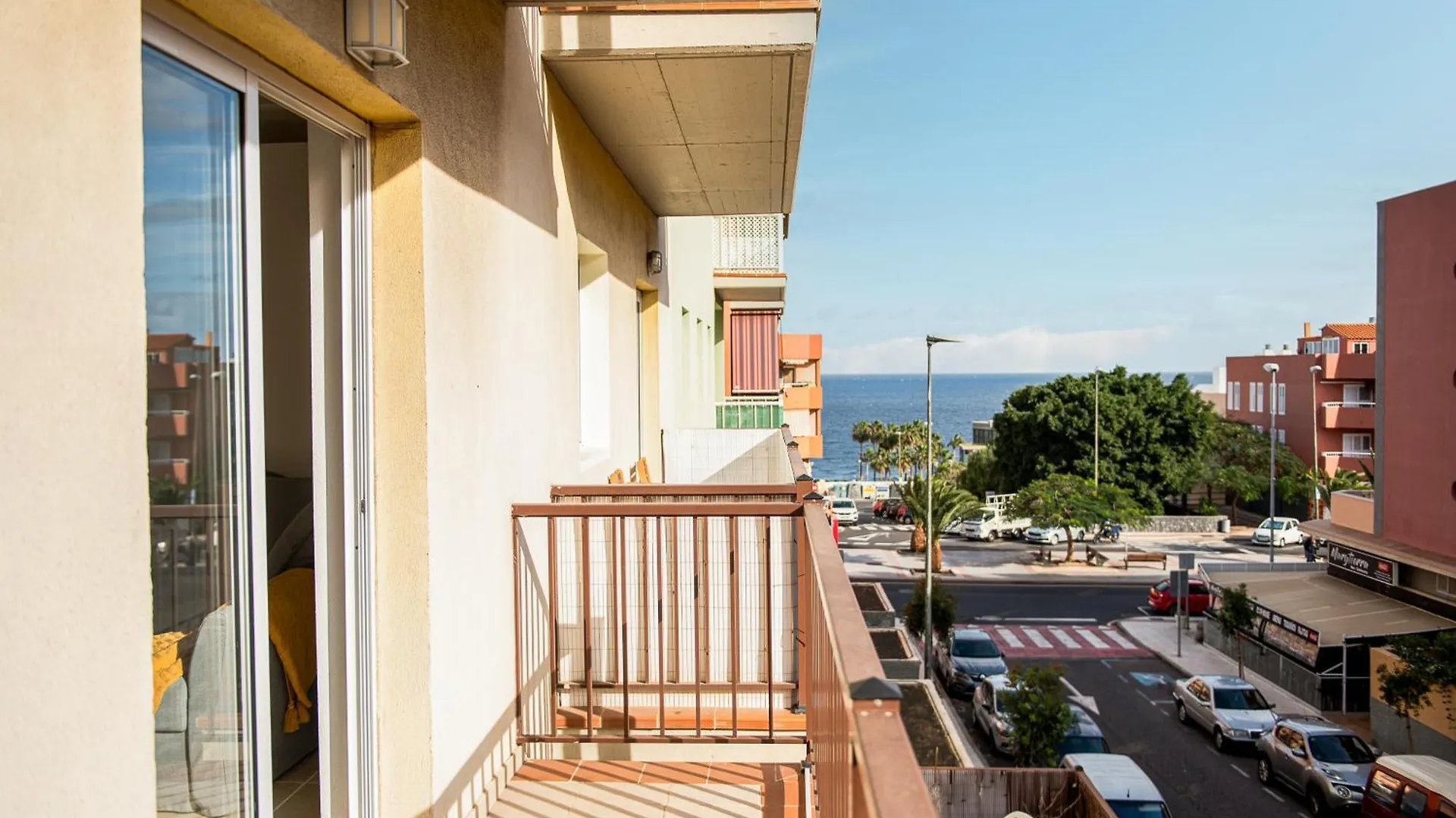 Apartamento Coqueto Con Terraza Junto A Candelaria Apartment
